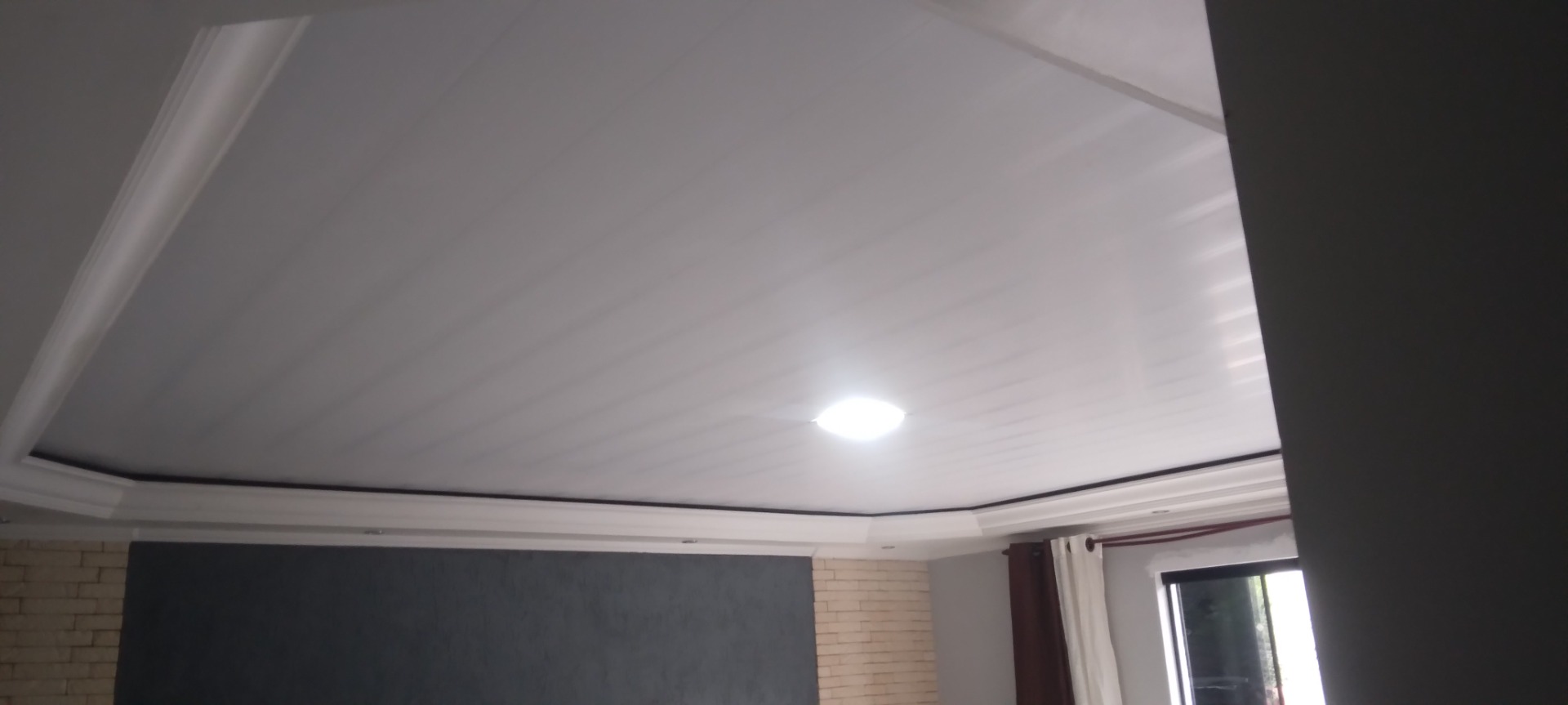 Temos Forro de PVC Branco Liso Junta Seca